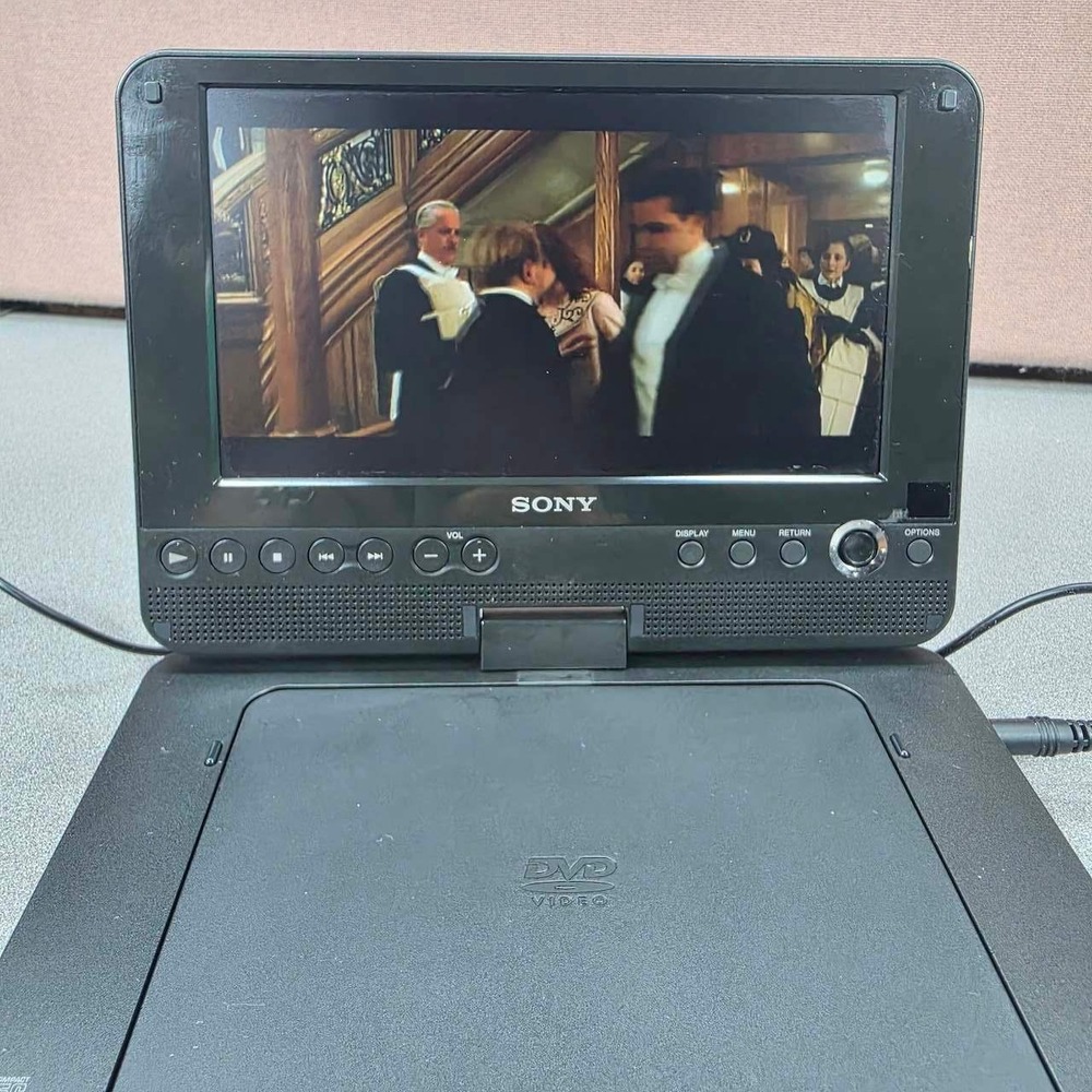 Sony DVP-FX820 Portable DVD Player Red Swivel Screen Widescreen